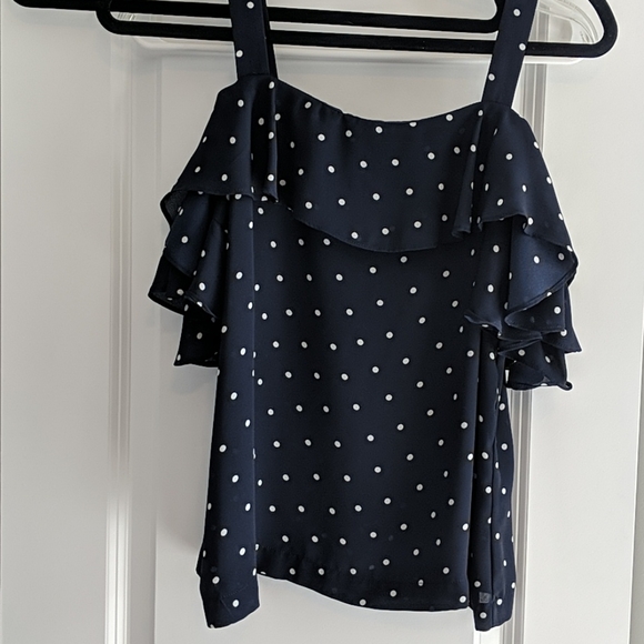 EUC J Crew Factory polka dot cold shoulder top - Picture 4 of 7